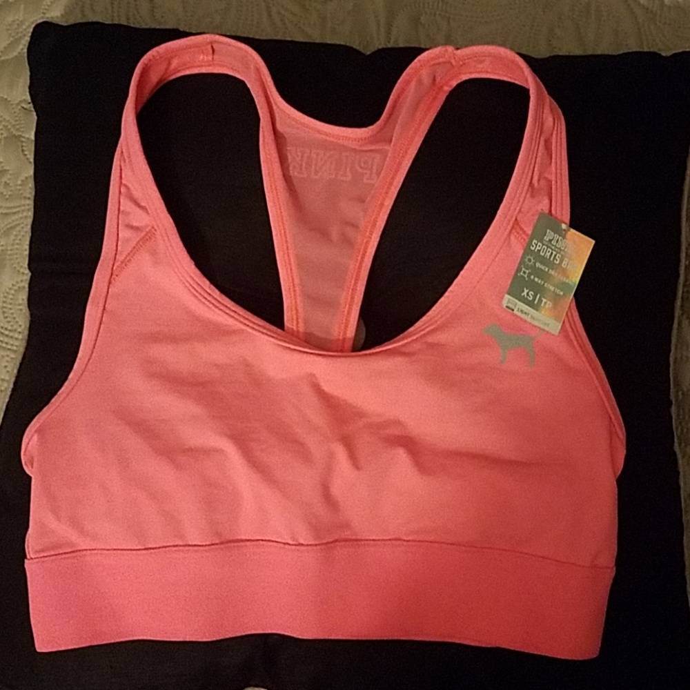 NWT VS sports bra